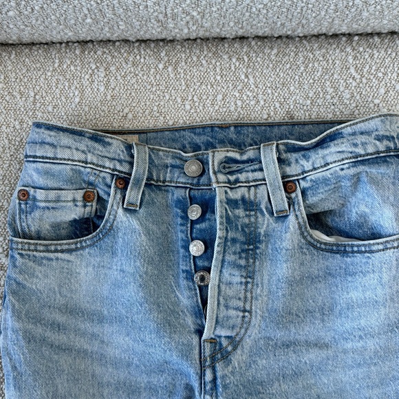 Levi’s 501 Skinny - Picture 4 of 5